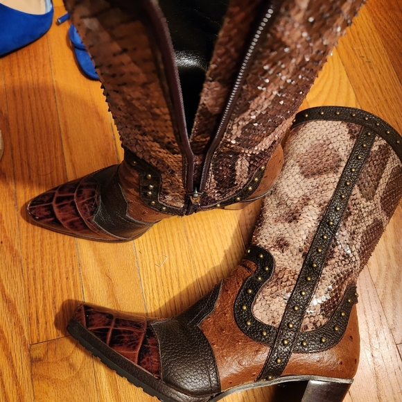 Shoes - Brown Snakeskin Patterned Women's Boots